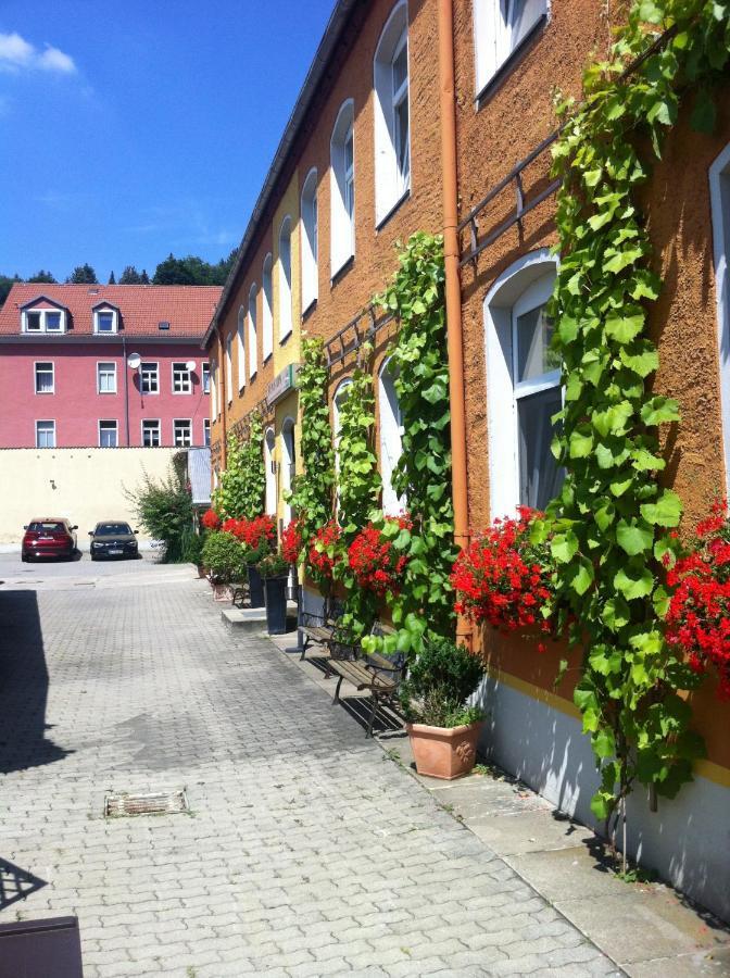 An der Porzellan-Manufaktur Pension Meissen Ruang foto